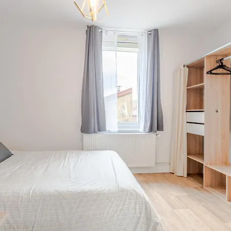 公寓 New Cattenom - For Teams & Families - 4 To 7 Beds, 3-min Parking *
