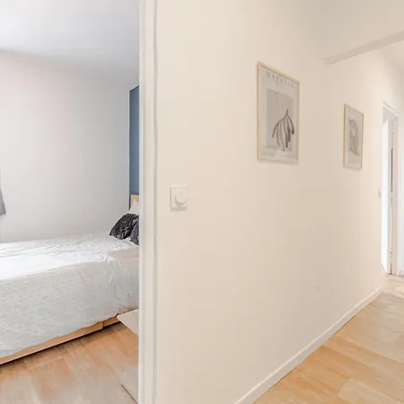 Matcha - 3 Min Parking, Wi-fi, Nespresso - Spacieux & Serein, Ideal Pros Et Familles - Spacious & Serene, Perfect For Pros & Families Apartment Hettange-Grande