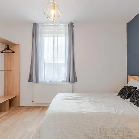 Apartment New Cattenom - For Teams & Families - 4 To 7 Beds, 3-min Parking *