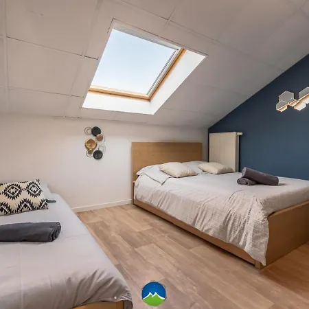 3 Appts - 3 A 7 Lits - Parfait 6 A 10 Pers - Max 29 Pers - 1 Immeuble - Convivialite, Rentabilite ------ - 3 Apts - 3 To 7 Beds - Ideal For 6 To 10 Guests - Up To 29 - Same Building -- Cattenom Apartman