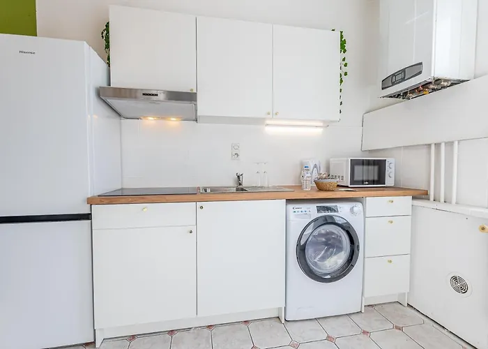 Apartment New Cattenom - For Teams & Families - 4 To 7 Beds, 3-min Parking