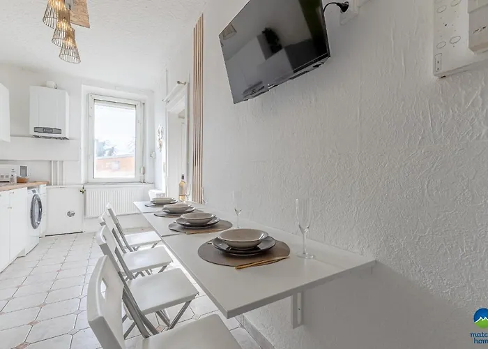 Апартаменты Cattenom 7 Lits 8 A 11 Pers Parking 3 Min Wi Fi Ideal Equipes Pros Et Familles - 7 Beds 8 To 11 Guests Perfect For Workers And Families Hettange-Grande