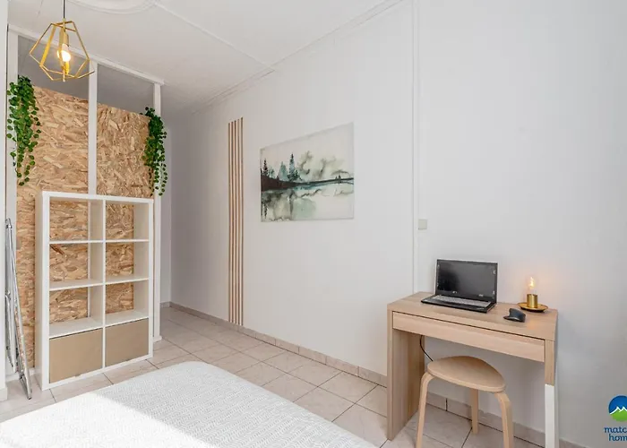 Cattenom 7 Lits 8 A 11 Pers Parking 3 Min Wi Fi Ideal Equipes Pros Et Familles - 7 Beds 8 To 11 Guests Perfect For Workers And Families Апартаменты *