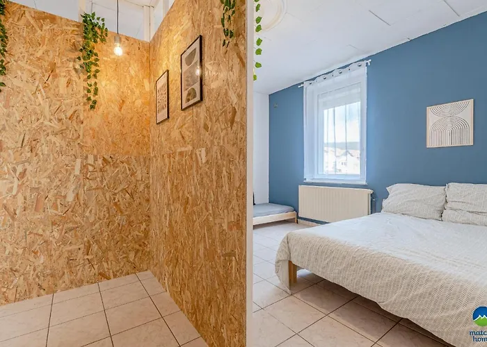 Apartment New Cattenom - For Teams & Families - 4 To 7 Beds, 3-min Parking