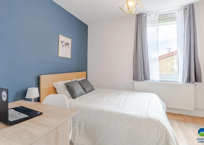 Apartment New Cattenom - For Teams & Families - 4 To 7 Beds, 3-min Parking