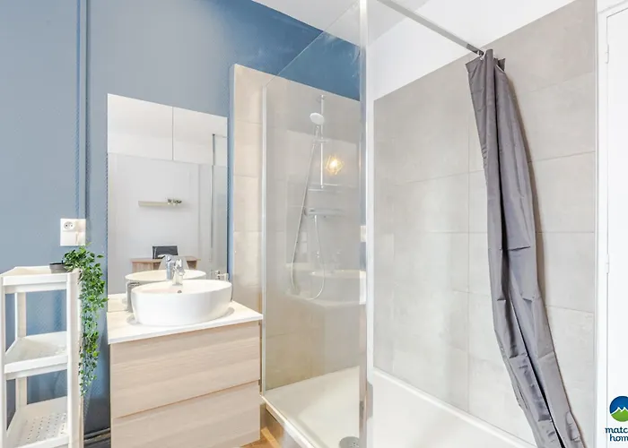 New Cattenom - For Teams & Families - 4 To 7 Beds, 3-min Parking