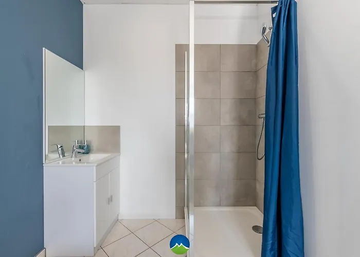 Apartment New Cattenom - For Teams & Families - 4 To 7 Beds, 3-min Parking *