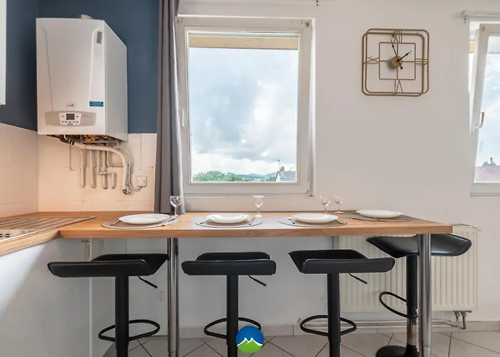 New Cattenom - For Teams & Families - 4 To 7 Beds, 3-min Parking Apartment Hettange-Grande