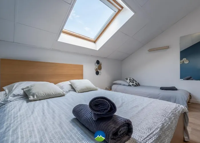 New Cattenom - For Teams & Families - 4 To 7 Beds, 3-min Parking Apartment *